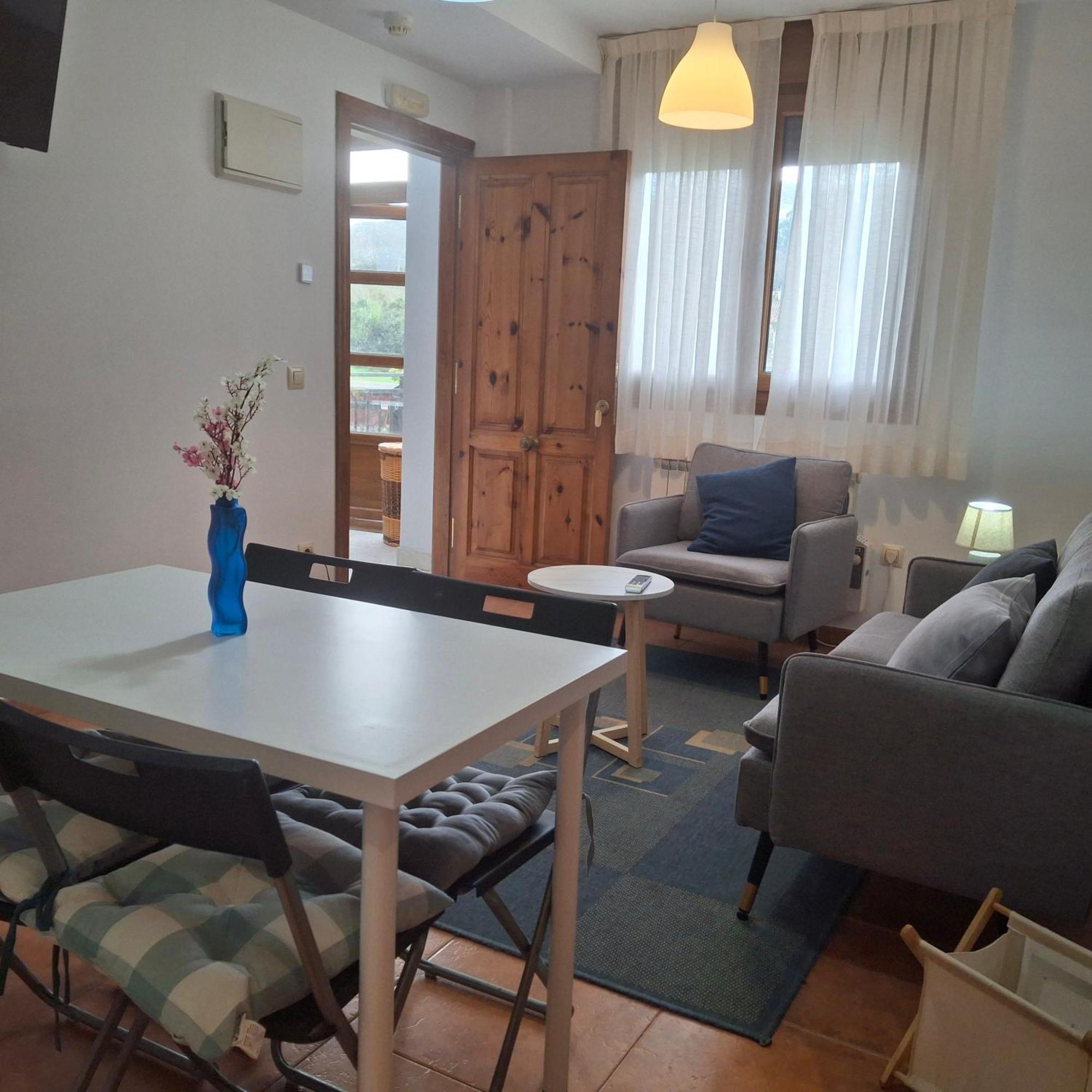 Apartamentos La Higar La Pesa Buitenkant foto